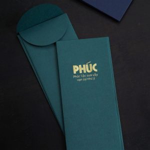 Bao Lì Xì Ép Kim Nhũ Vàng Chữ Tết – Lộc – Phúc 8x17,5cm – CBN Design